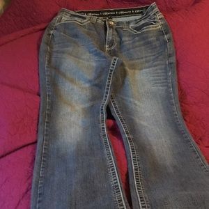 Size 12 petite Cato jeans.